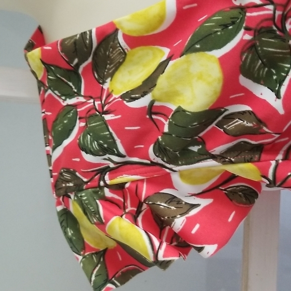 Floral Ruffle Bikini Top - Picture 5 of 10